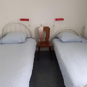 Budget Kamer met Twee Aparte Bedden